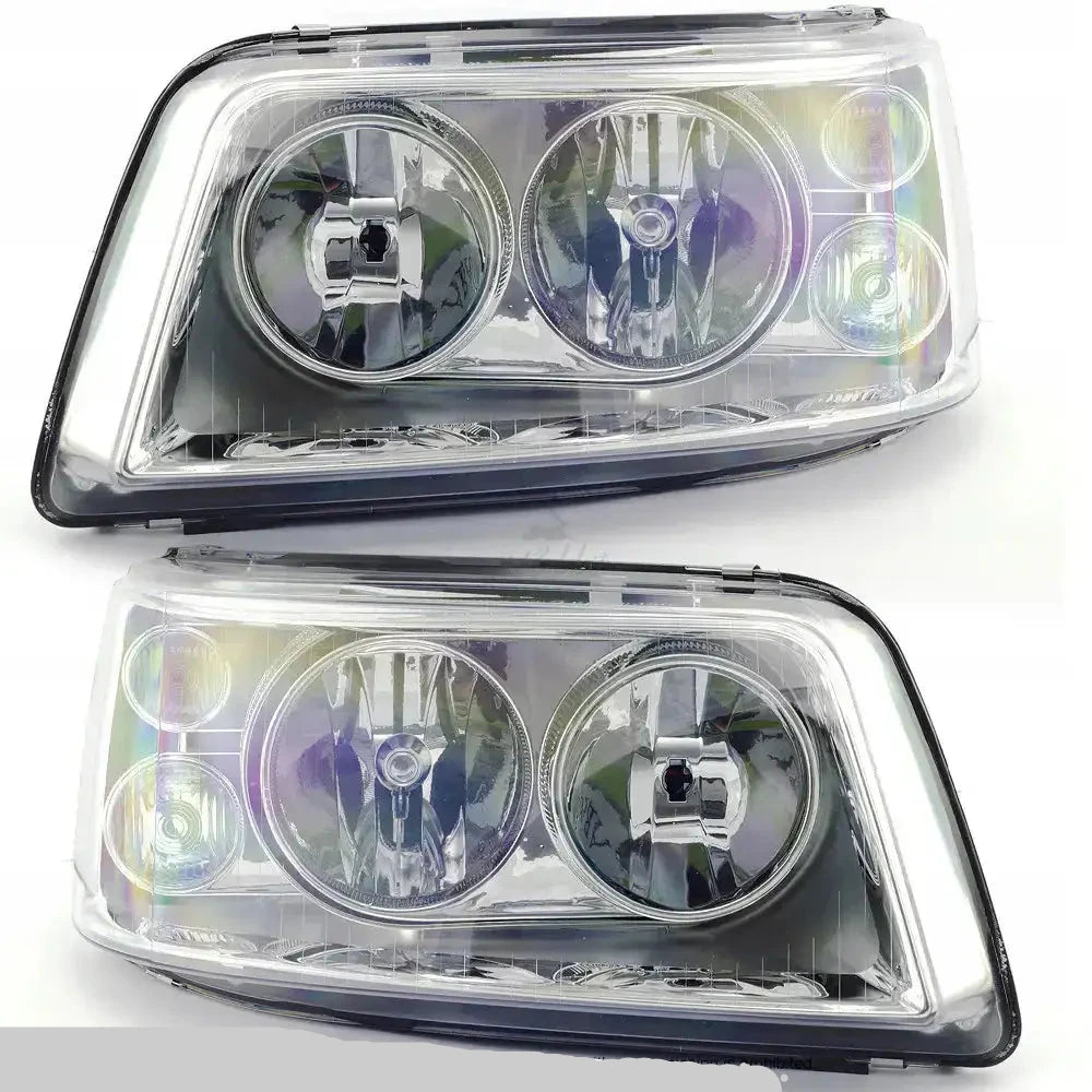 Frontlykter Vw T5 03-09 med klart glass og dobbel rund reflektor, sett skrått forfra.