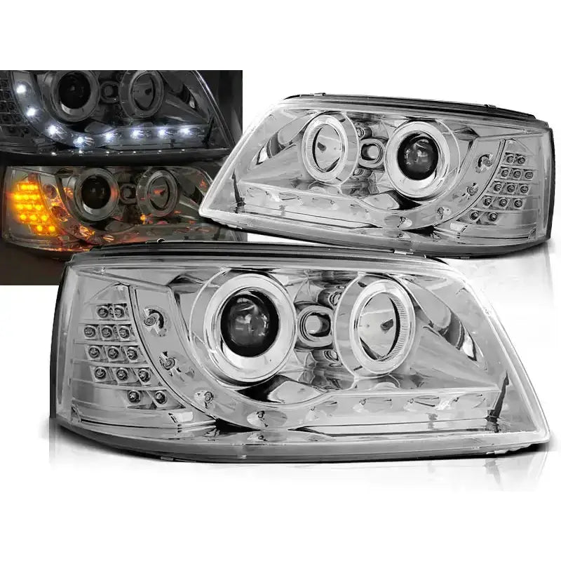 Frontlykter Vw T5 Daylight Chrome Led sett forfra med kromdetaljer og tent hvitt og oransje lys.