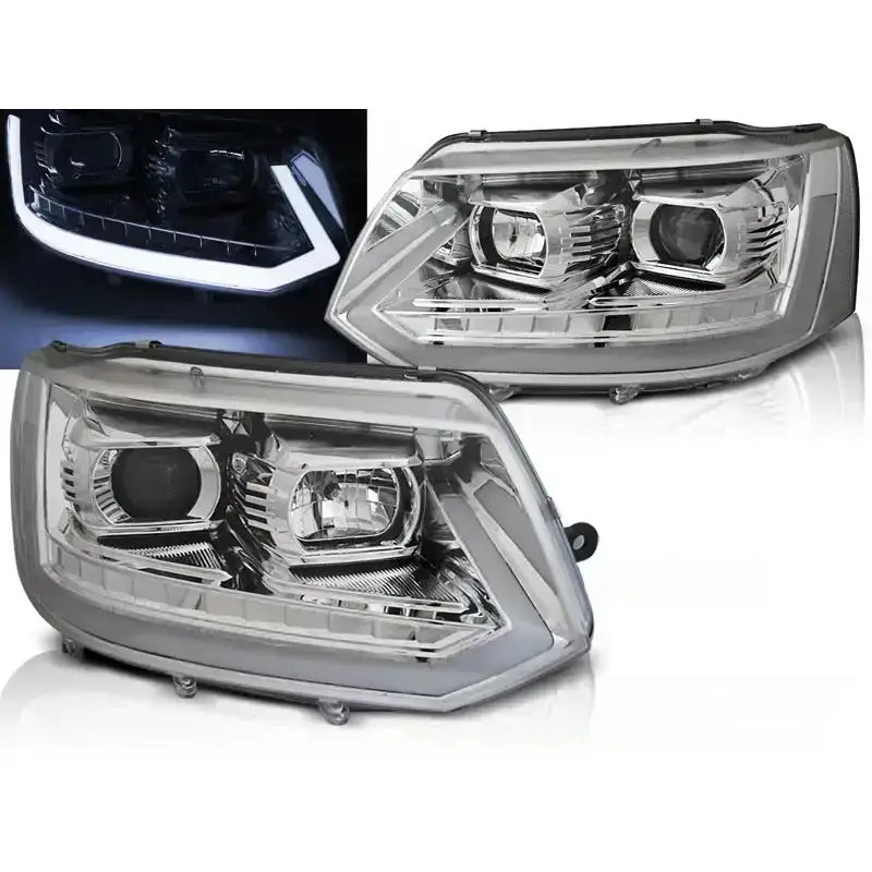 Frontlykter Vw T5 2010-2015 med LED Tube Light i krom, vist skrått med tent LED-lysstripe.