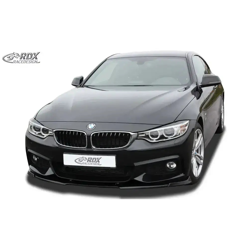 Frontleppe til BMW 4 F32/F33/F36 M-Technic vist på sort bil med markert grill og sporty design.