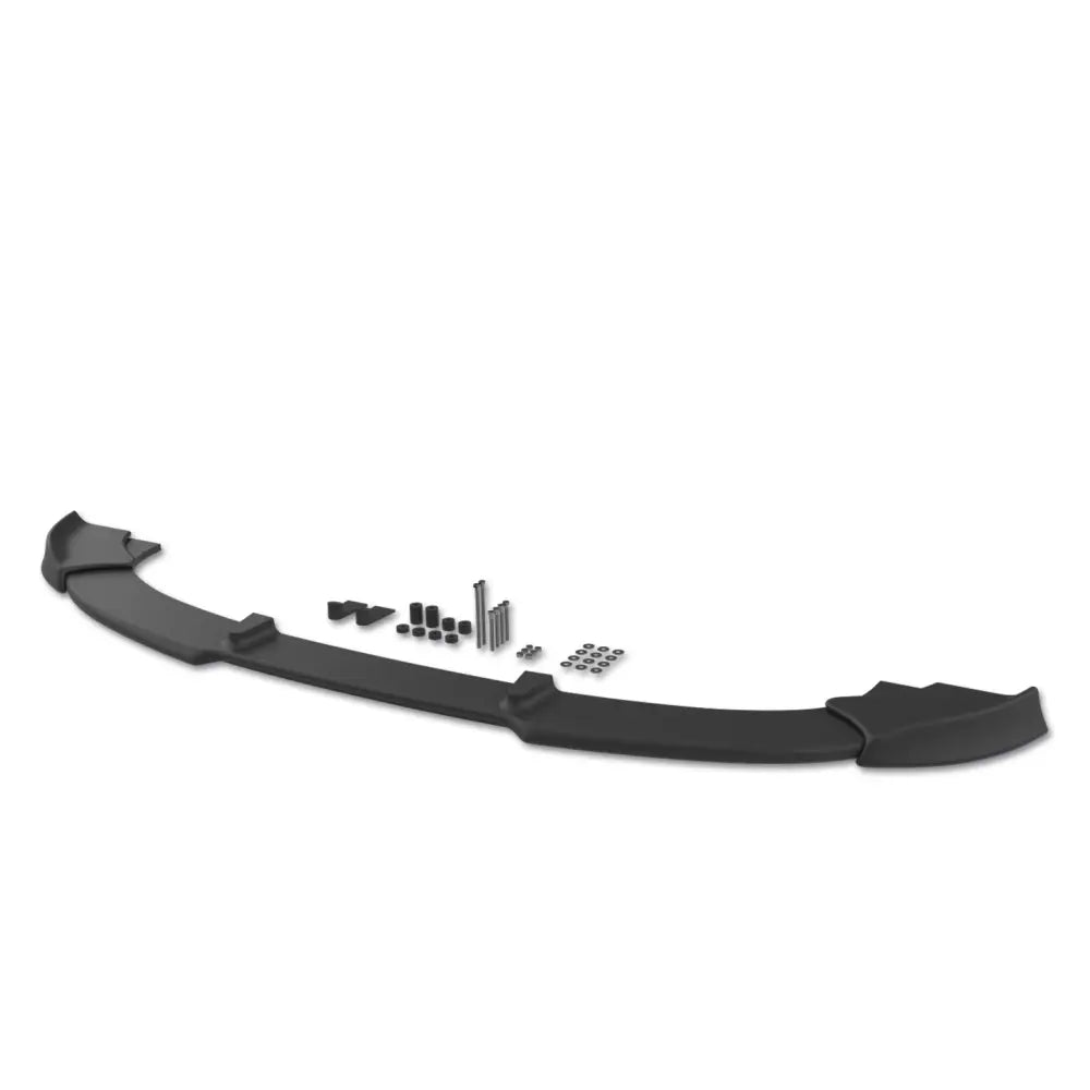 Frontspoiler BMW 5 E60/E61 03-06 M-Technik med monteringsdeler, skrå vinkel på hvit bakgrunn.