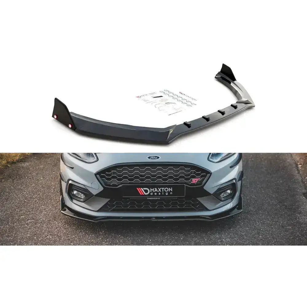 Frontspoiler til Ford Fiesta ST ST-Line 17- V4, sort plast med flaps, montert på grå bil, sett forfra.