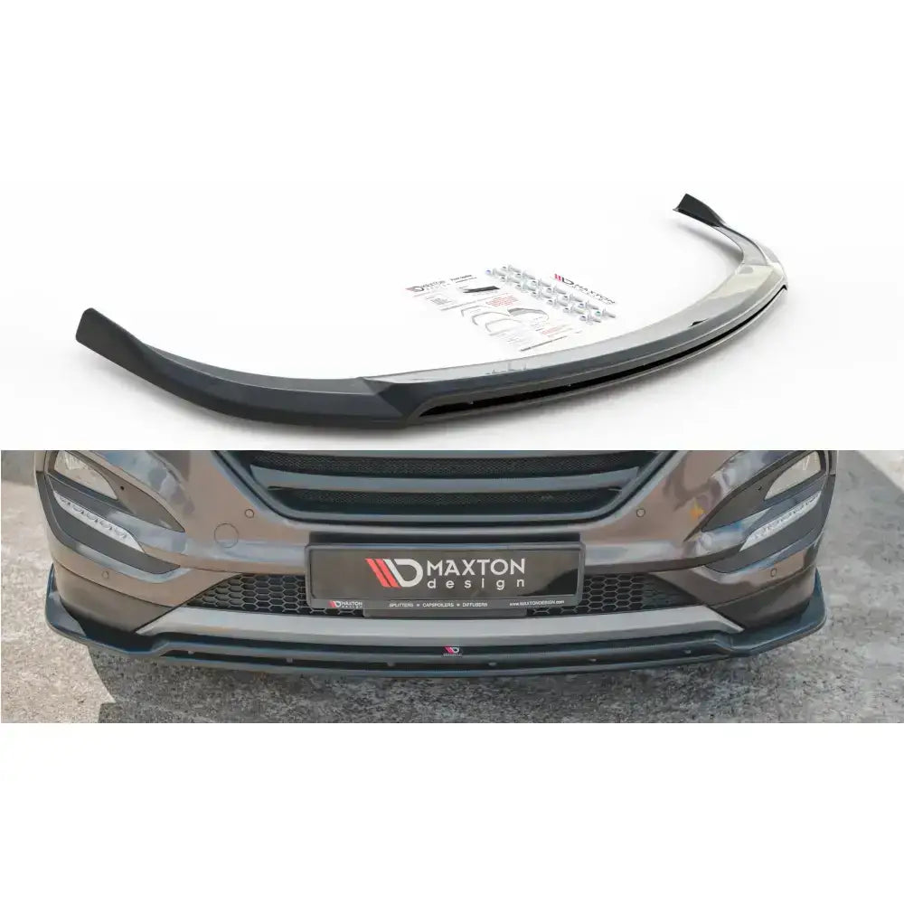 Frontspoiler til Hyundai Tucson Mk3 i sort plast, vist med monteringsutstyr og instruksjoner.