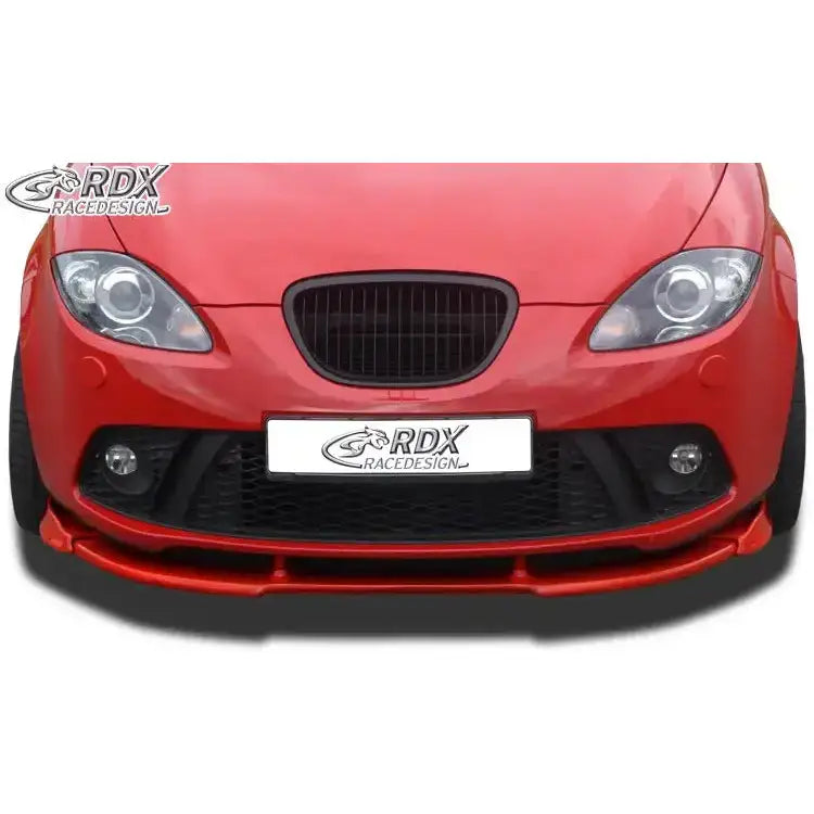 Frontleppe på Seat Altea 04-15 5P FR Vario X, rød bil med sort grill og doble frontlykter sett forfra.