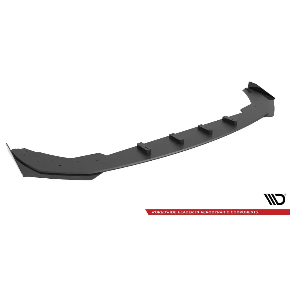 Frontspoiler BMW 2 Coupe M-Pack G42 Street Pro i sort plast sett skrått ovenfra med synlige festepunkter.