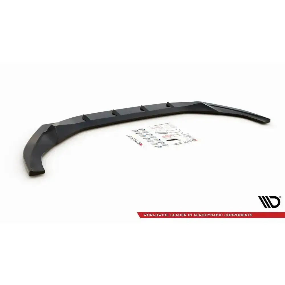 Front splitter Audi S5/A5 S-Line V.1, svart spoiler med vertikale detaljer og monteringsutstyr.