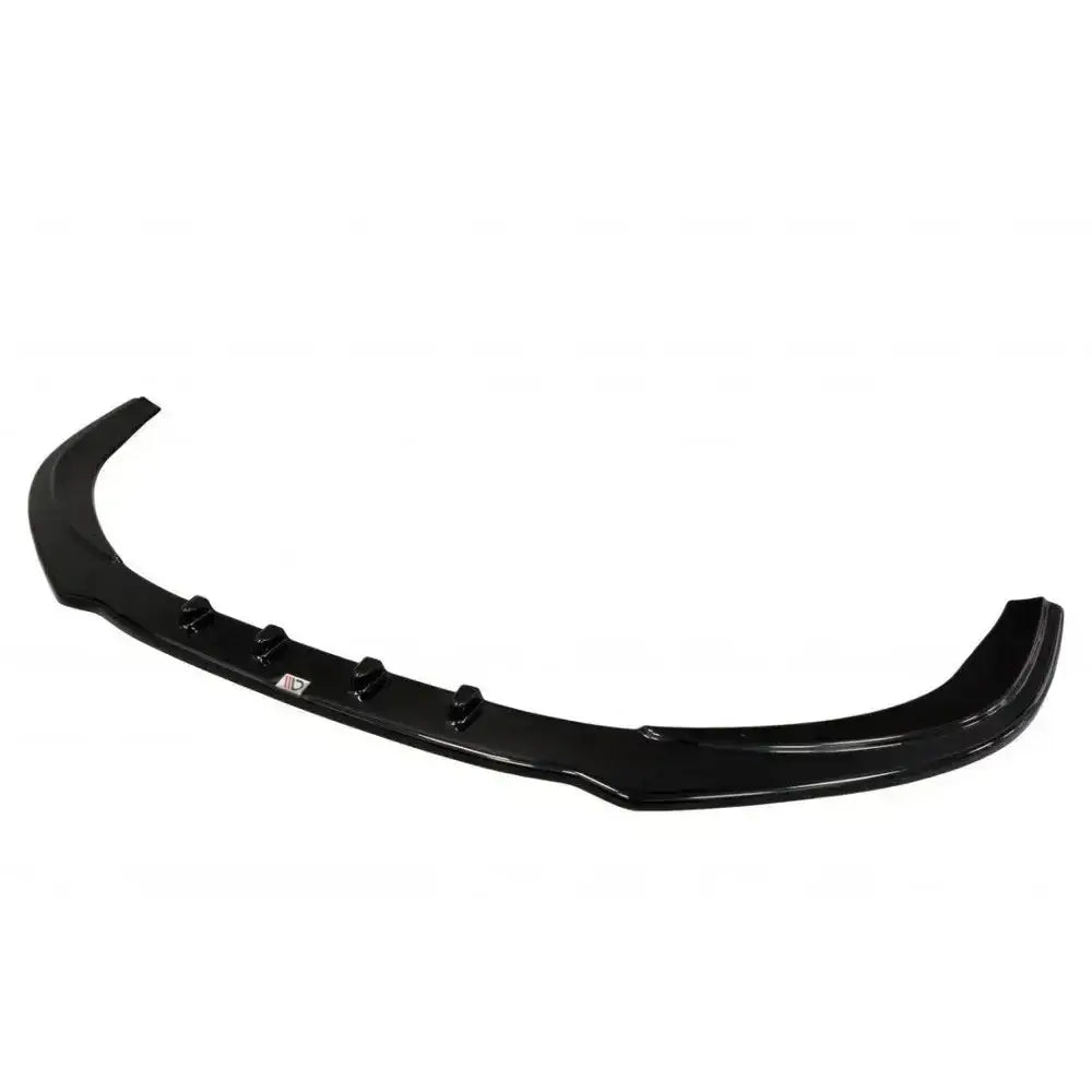 Frontleppe Audi S8 D4 V.1 i sort, glanset plast med fire vinger, sett skrått ovenfra mot hvit bakgrunn.