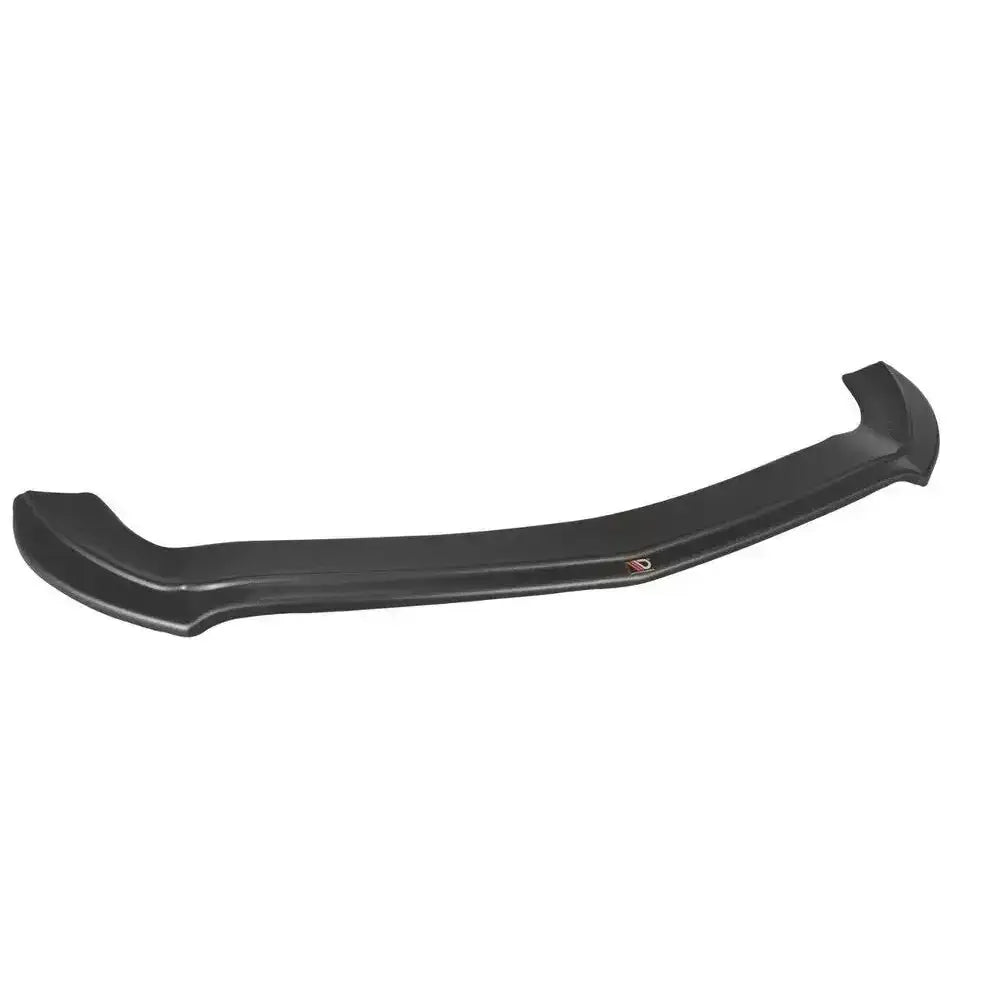 Frontspoiler Mercedes E-Klasse A207 svart buet plastdel sett skrått ovenfra med markert kant og logo.