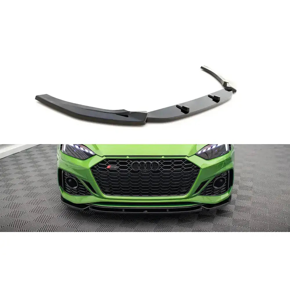 Frontspoiler Audi RS5 F5 Facelift V.2 sort splitter, vist separat og montert foran på grønn bil.