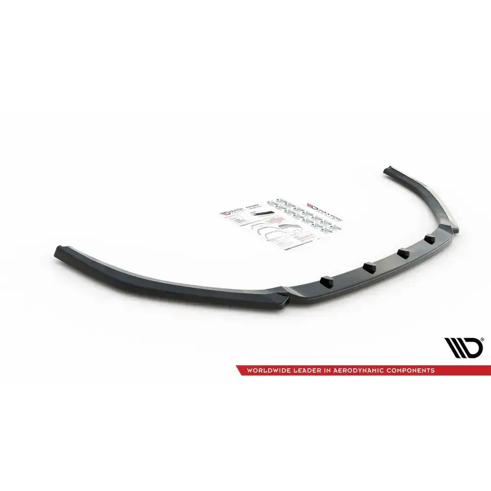 Front splitter Mazda CX-3 V.2 15- sort plast, skrå vinkel med monteringssett og instruksjoner bak.