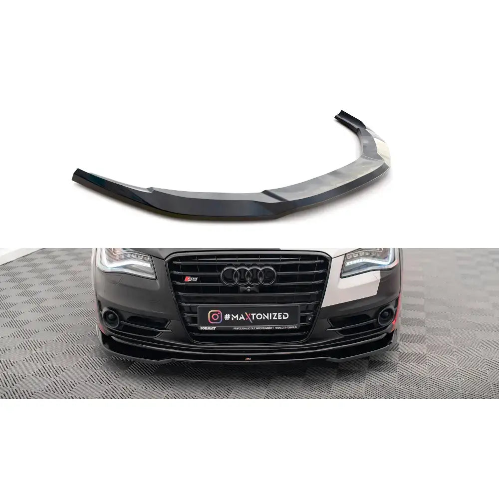 Frontspoiler Audi S8 D4 i sort plast med blank finish, vist separat og montert på bilens front.