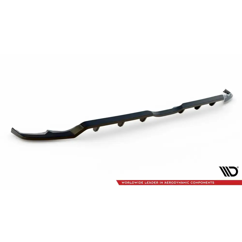 Frontspoiler Volvo C70 Mk1 V.2 i sort plast, skrå sidevisning med markerte vinkler mot hvit bakgrunn.