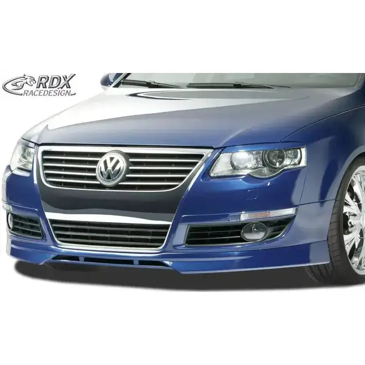 Frontleppe Volkswagen Passat 3C 11-16 med sportslig design og kromdetaljer, sett forfra i skrå vinkel.