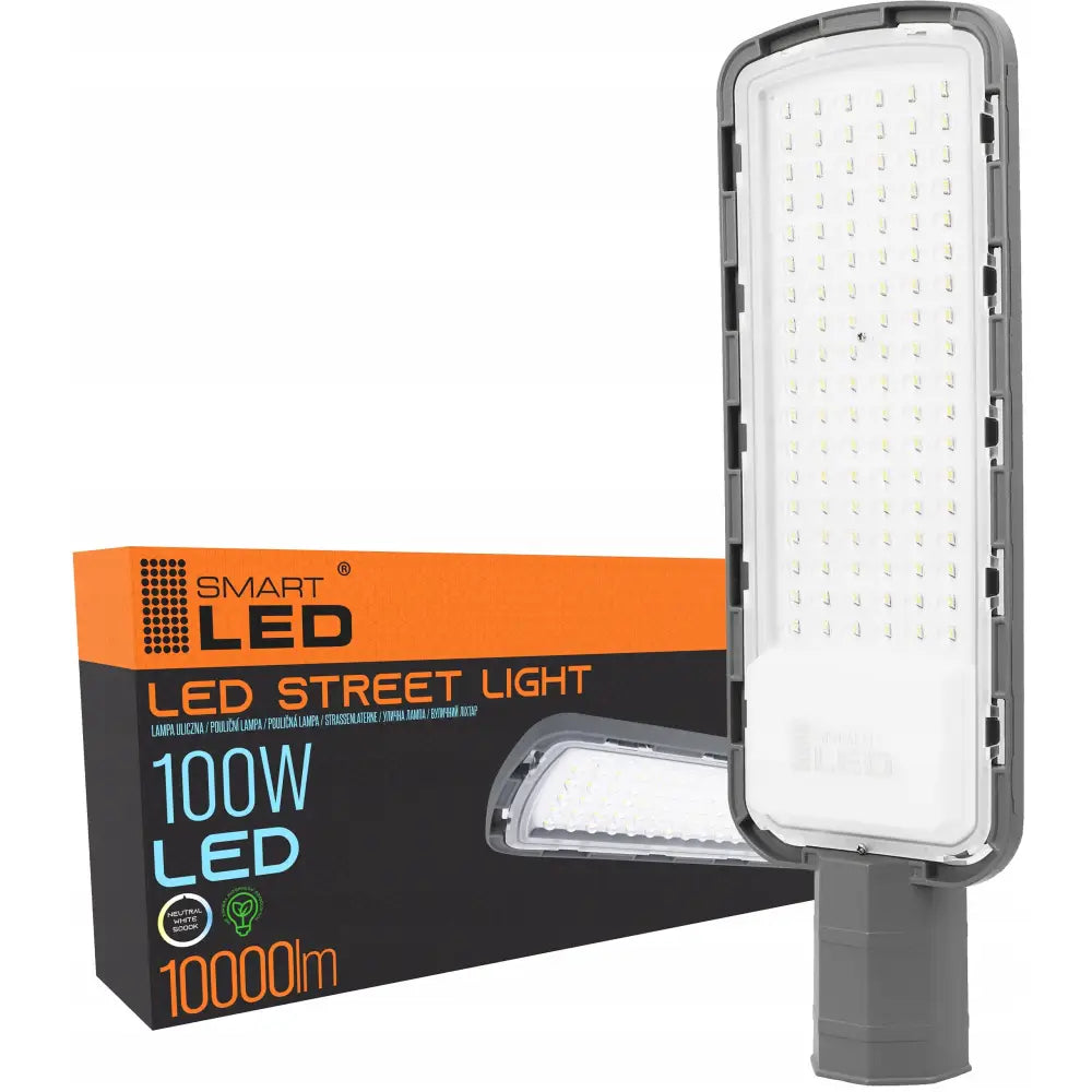 LED-lanterne for gatebelysning, grå og hvit, frontvisning med synlig LED-panel og produkteske bak.