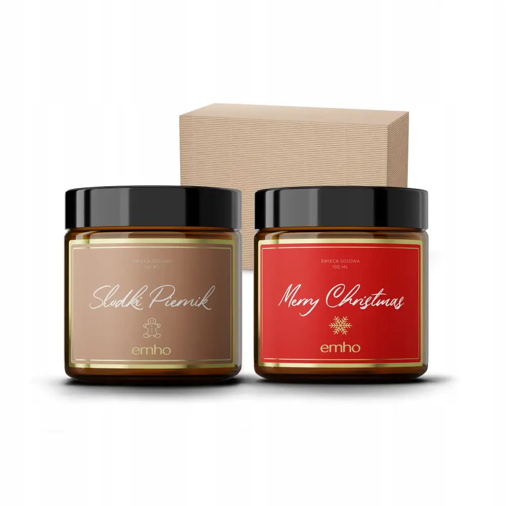 Gavepakke Julelys Pepperkake, to glasskrukker med sorte lokk foran lys brun gaveeske, brun og rød etikett.