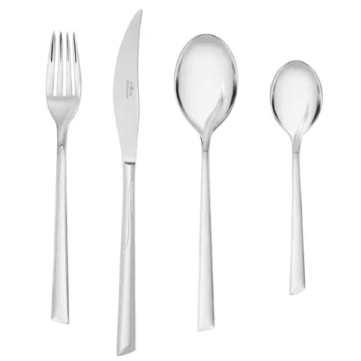 Gerlach Flames bestikk, fire deler sett forfra med elegant, slank design og skinnende blank overflate.