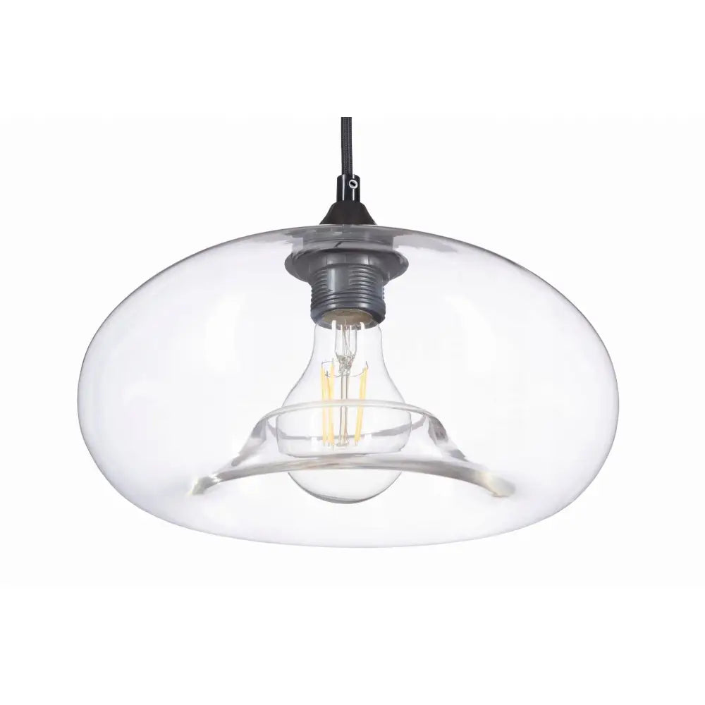 Glass pendellampe Cairo med synlig filament og sort oppheng, gir et moderne, minimalistisk uttrykk.