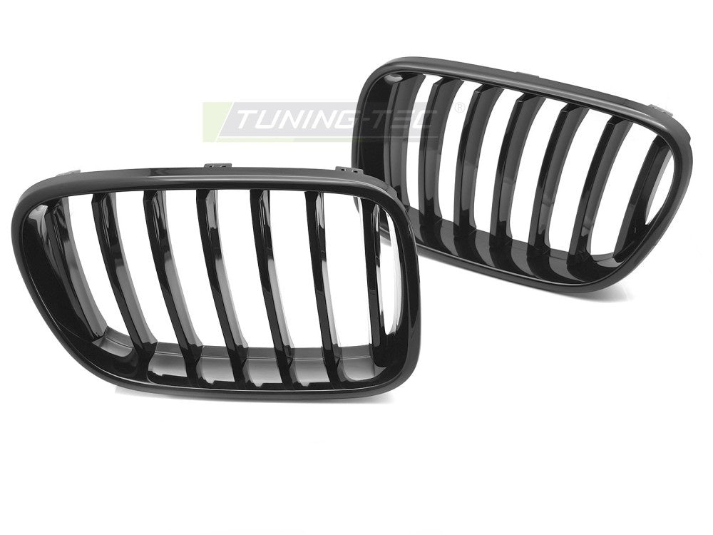 Blank svart frontgrill til BMW X3 F25 pre-facelift nærbilde