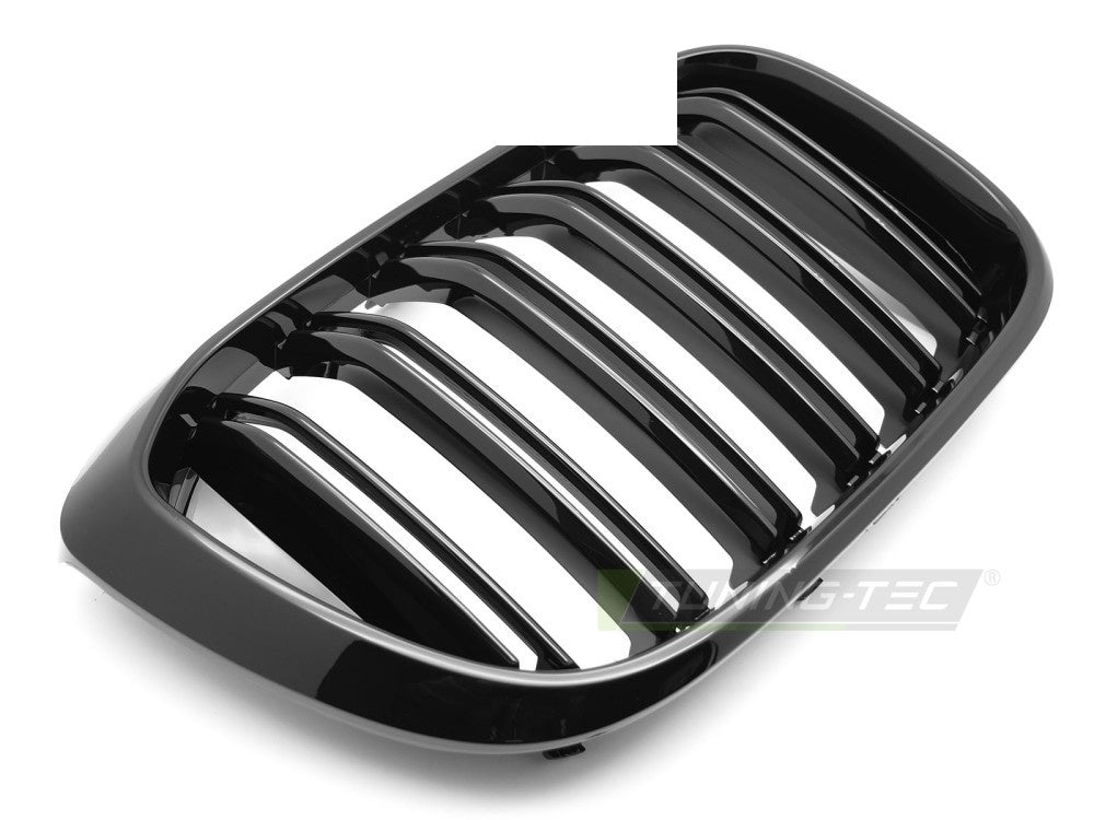 BMW X3 G01 nyregrill i helsvart blank finish med doble sprosser