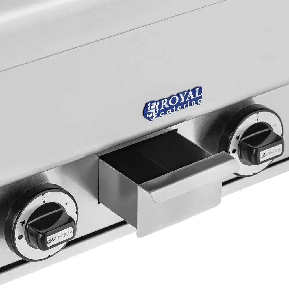 Grill med dobbeltsidig gass, frontvisning med svarte kontrollknapper, metallskuff og blå Royal Catering-logo.