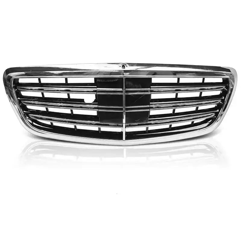 Sideperspektiv av W222 AMG Night View-grillen som viser dybde og sort ramme i detalj