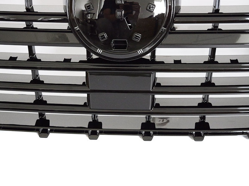Volkswagen T6.1 frontgrill glossy svart med logofeste GRVW34 produktbilde