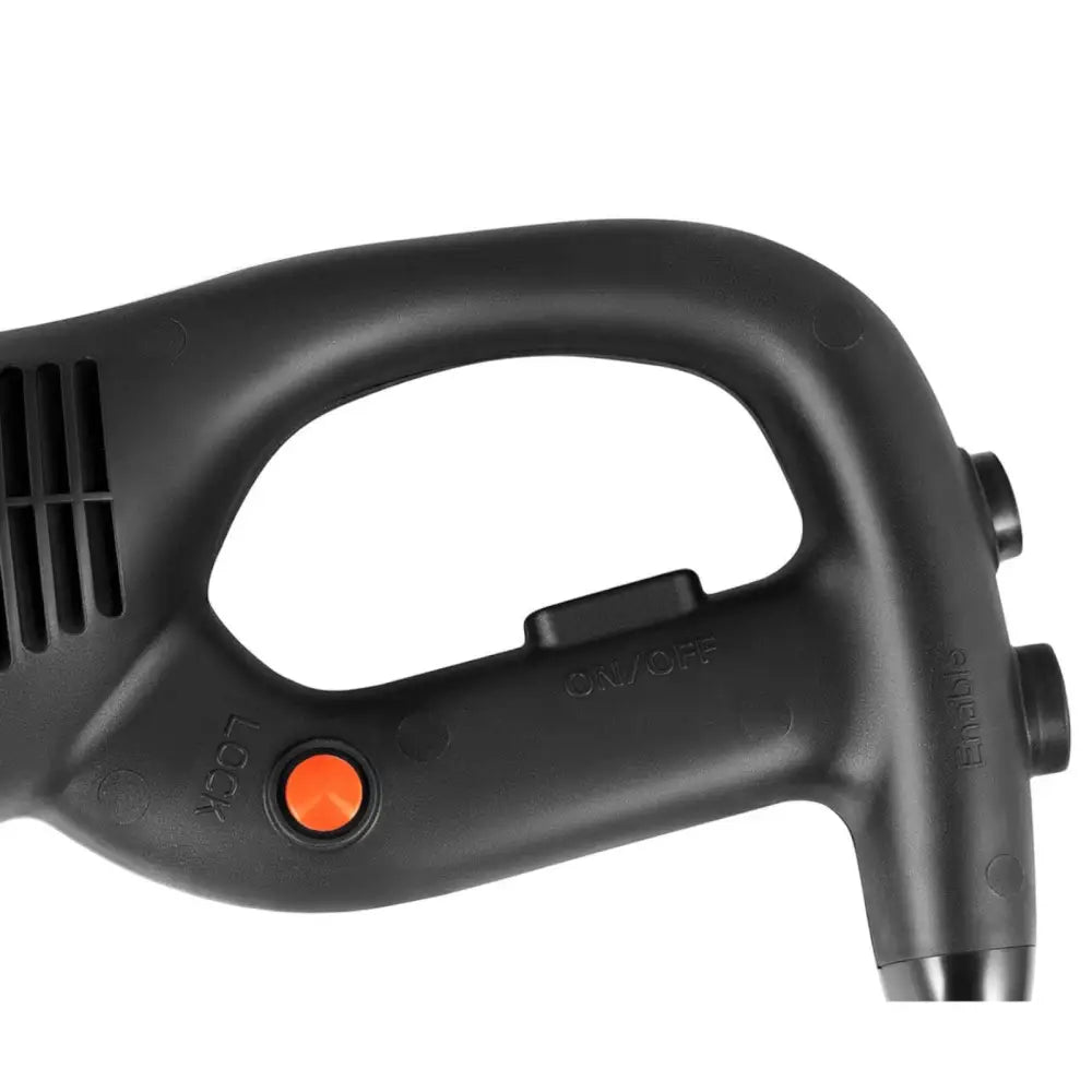 Håndholdt robotmikser, sidevisning av sort håndtak med oransje låseknapp, ON/OFF-merking og ventilasjonsdetaljer.