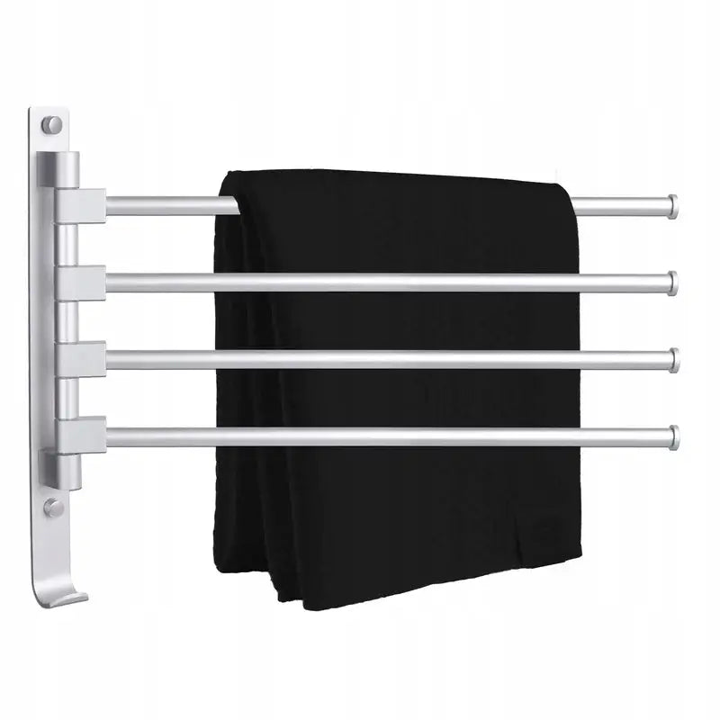 Håndkleholder Ortys i sølvfarget metall, fire stenger, svart håndkle henger på øverste stang, sidevisning.