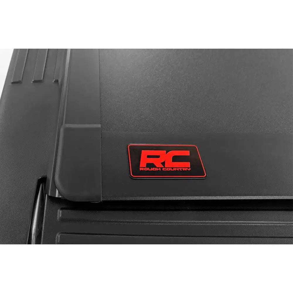 Hardt Toppdeksel Paki Tri-fold Flip Up Rough Country 5’7’’ - Ford F150 04-08