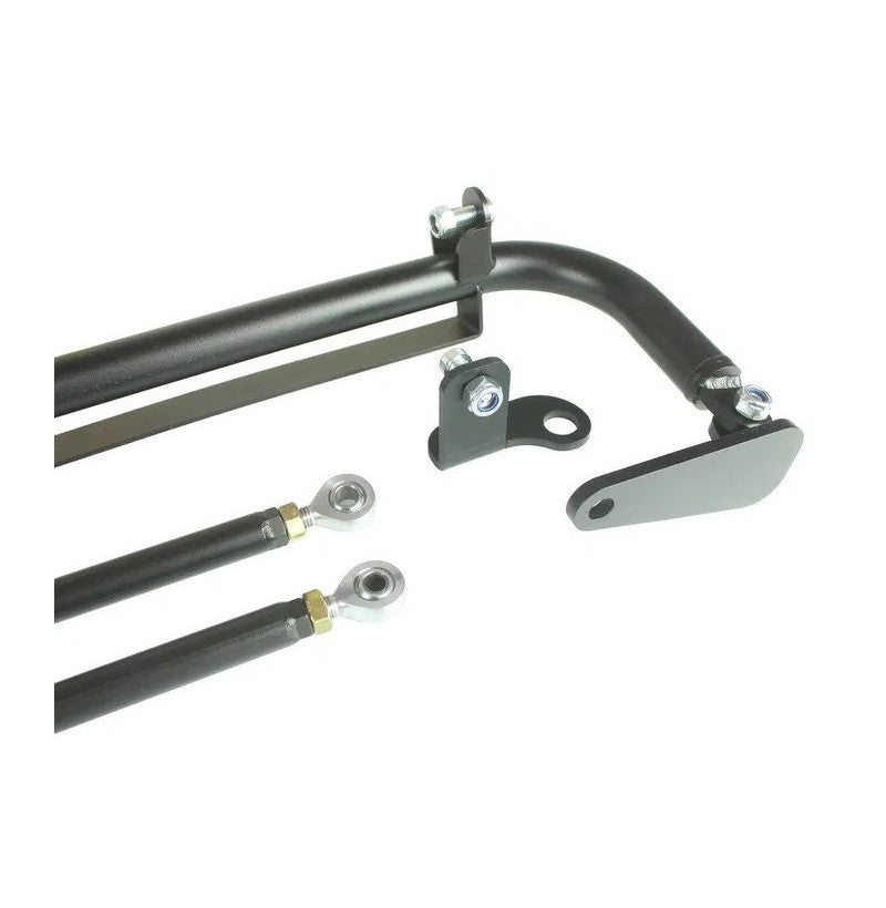 Nærbilde av uniball-feste på harness bar for BMW E92 Coupé