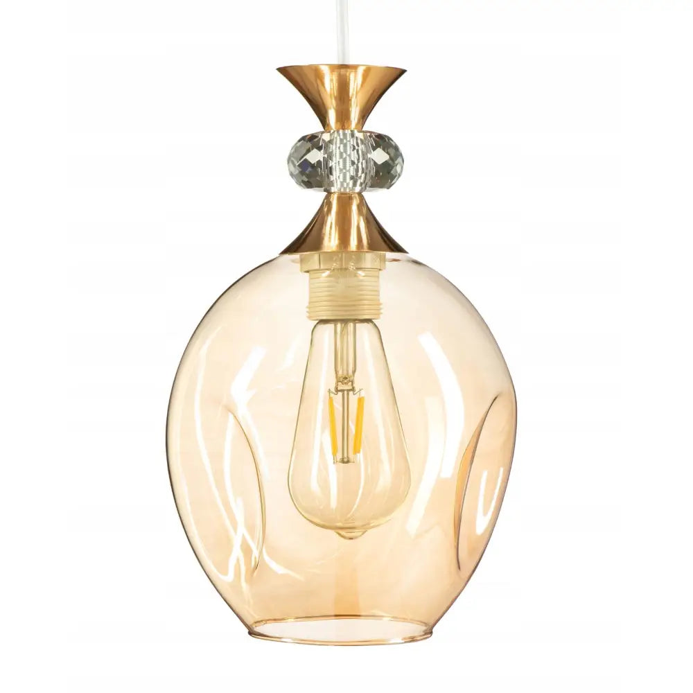 Hengelampe i glass med gyllen kuppel, gullfargede detaljer og fasettert krystallring, frontvisning.