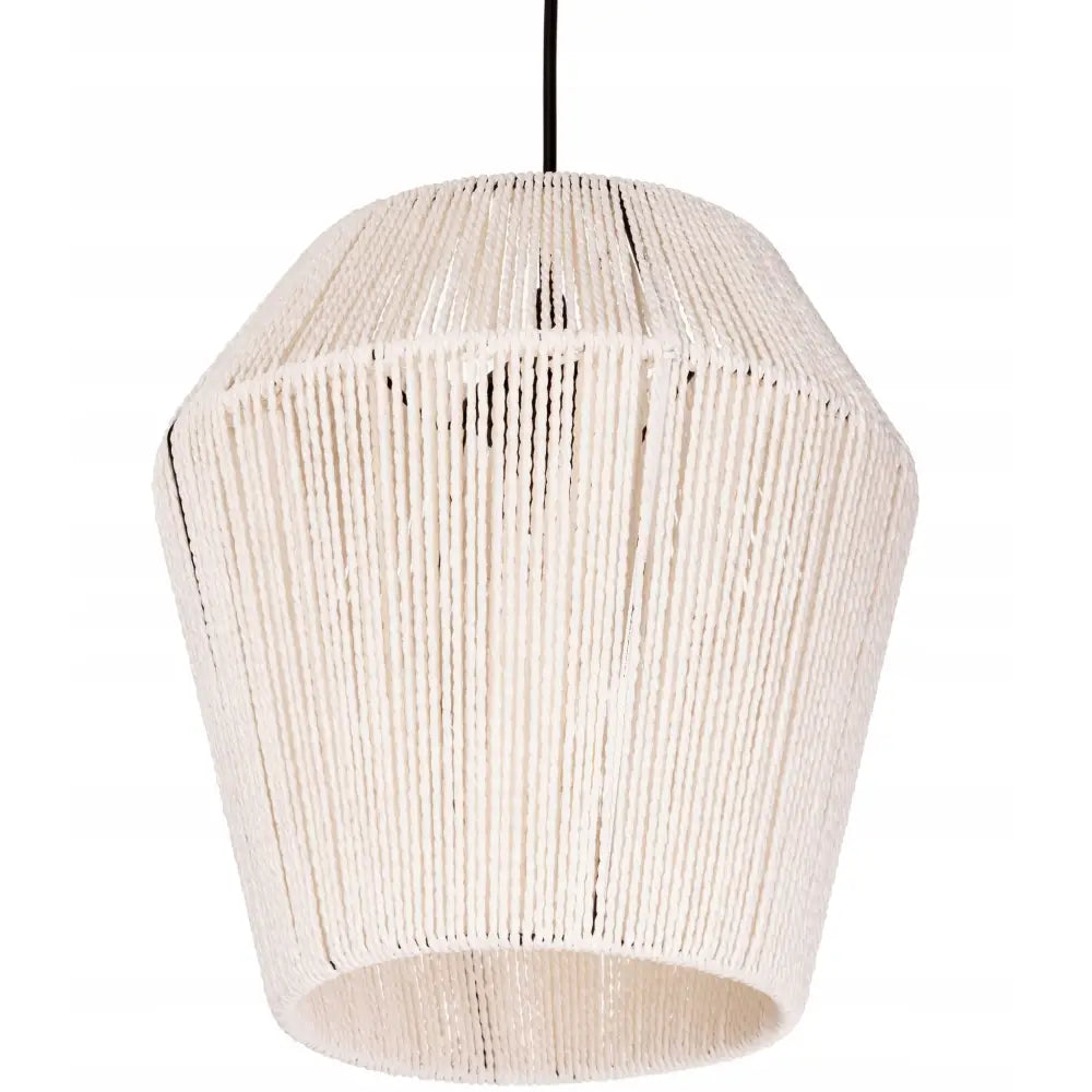 Hengende tau-lampe i boho-stil, sekskantet hvit tråddesign med sort ledning, sett skrått forfra.