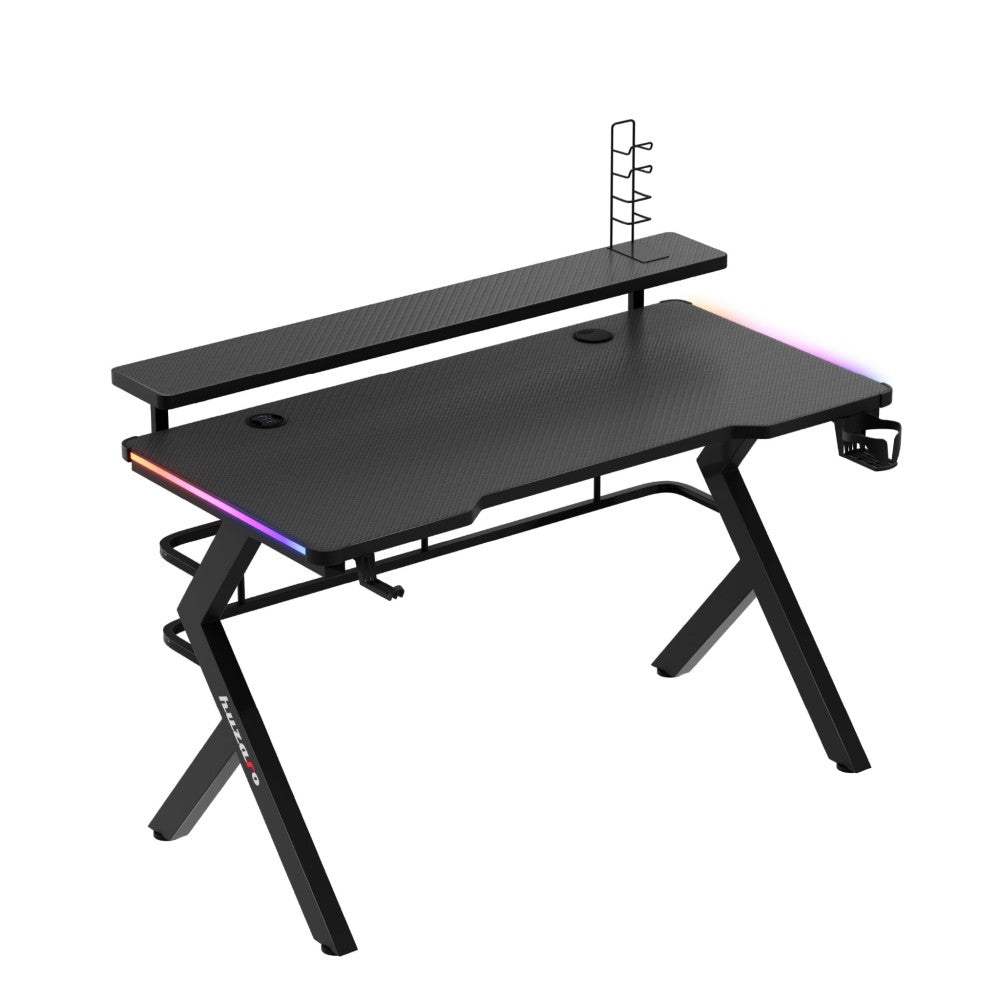 Huzaro Hero 5.0 RGB – nærbilde av 2,5 cm carbon MDF-bordplate