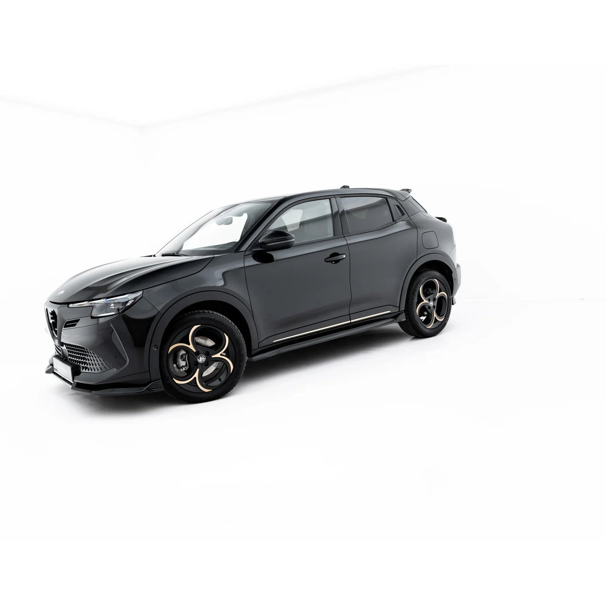 Splittersett fra Maxton Design til Alfa Romeo Junior Mk1 i Gloss Black