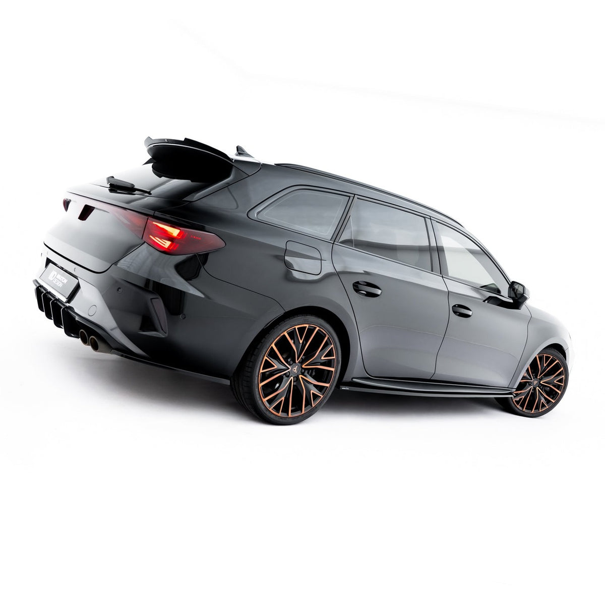 Sideskjørt diffusers i blank sort ABS til Cupra Leon Aero Mk1 Facelift