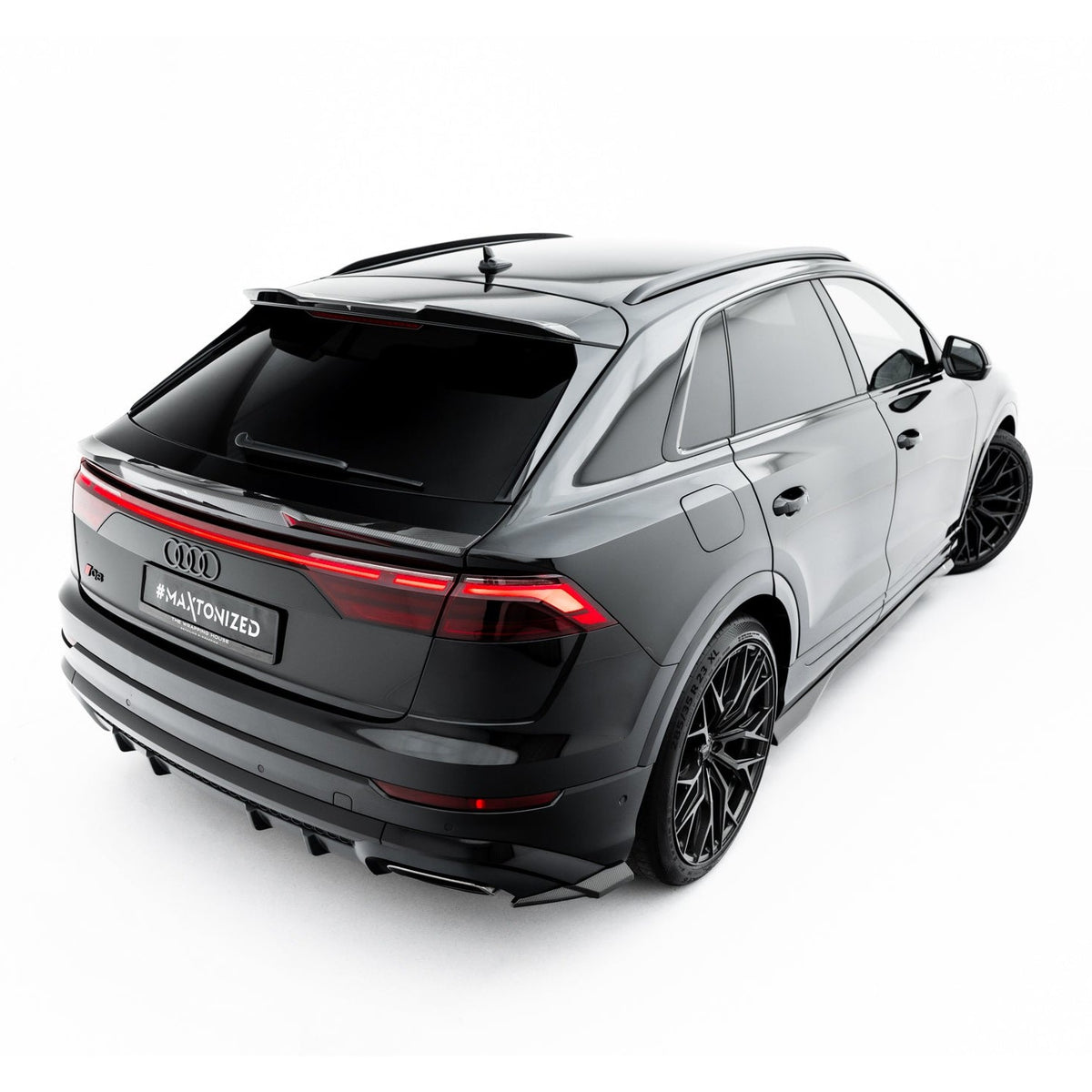 Hekkspoiler i prepreg karbon til Audi SQ8 Mk1 Facelift sett ovenfra