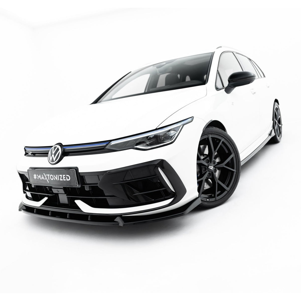 Frontsplitter i blank sort ABS til Volkswagen Golf R Variant Mk8 Facelift