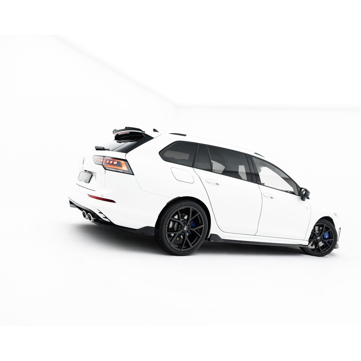 Splittersett til Volkswagen Golf R Variant Mk8 Facelift i sort ABS-plast