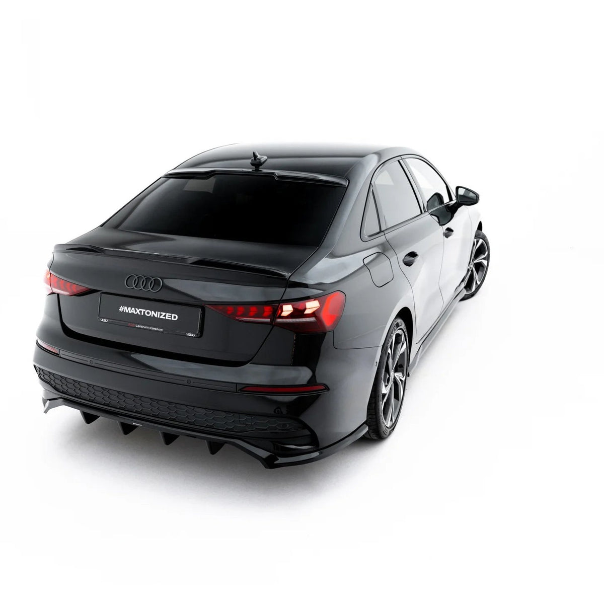 Spoiler Cap 3D i blank sort til Audi A3 Sedan 8Y Facelift