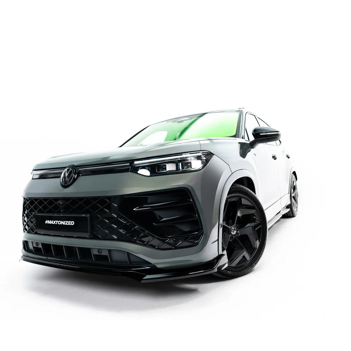 Frontsplitter V.1 til Volkswagen Tayron R-Line Mk1 i blank sort ABS
