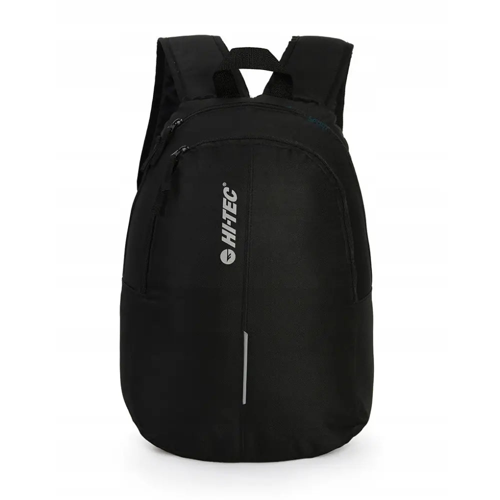 Hilo 24L svart ryggsekk, frontvisning med brede skulderstropper, to glidelåslommer og refleksdetalj.