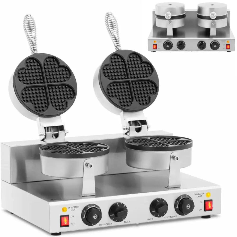 Hjerteformet dobbelt vaffeljern i rustfritt stål, åpne lokk, sorte non-stick plater og synlige kontrollbrytere.