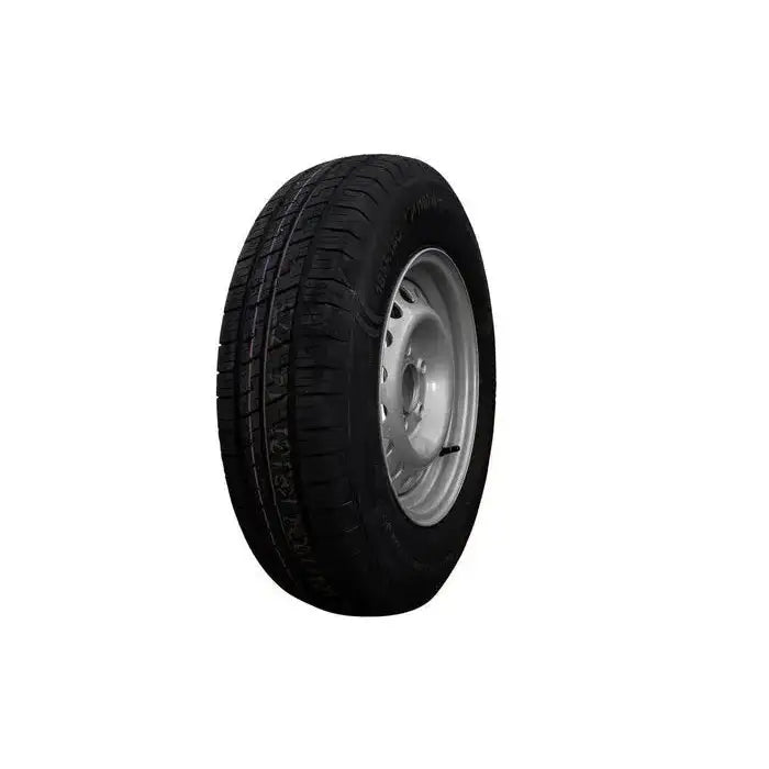 Tilhengerhjul 185R14C med sølv stålfelg, skråvisning som fremhever dekkmønster og ventil mot hvit bakgrunn.