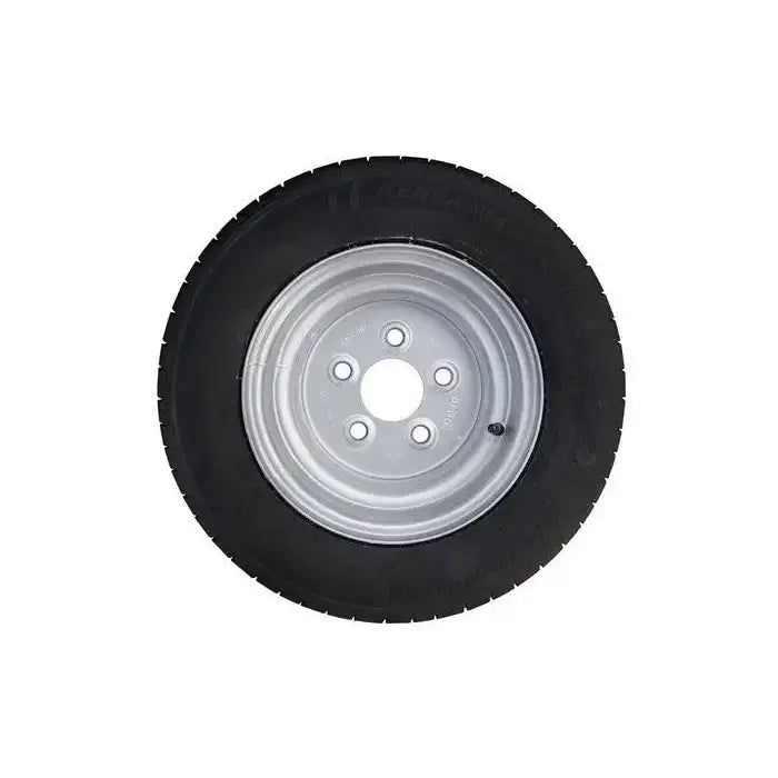 Tilhengerhjul 195/55R10C med sølvfelg, frontvisning som fremhever bolthullenes plassering på felgen.