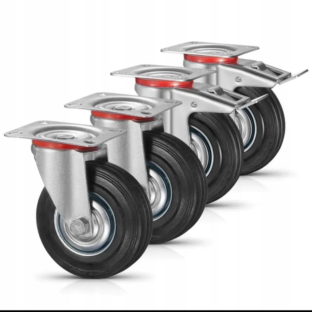 Hjulsett med fire svingbare hjul i metall og sort gummi, to med brems, vist skrått forfra.