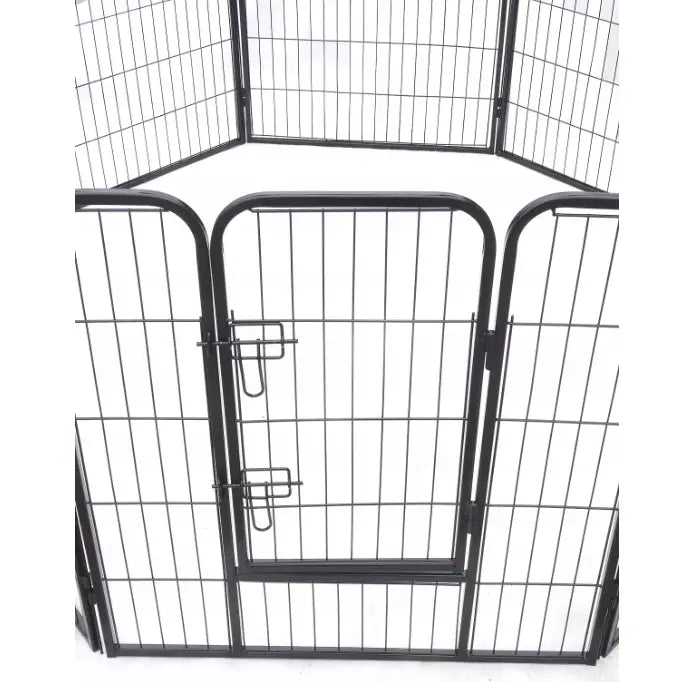 Hundegård Utendørs Løpegrind med 8 paneler, frontvisning av sort metallgrind med dør og to sentrale låsebeslag.