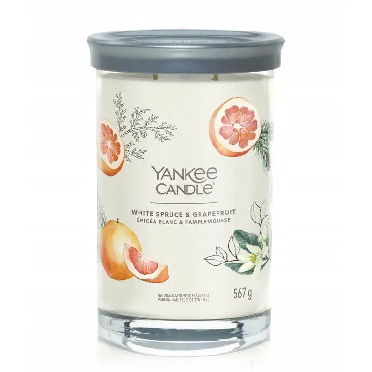 Hvit Gran & Grapefrukt Yankee Candle duftlys i glasskrukke med grått lokk, dekorert med frukt og granbar.