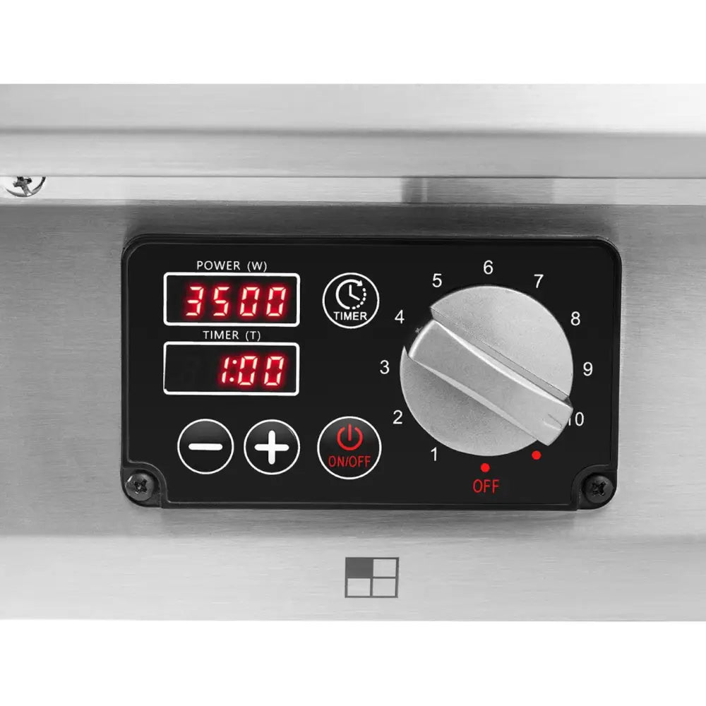 Induksjonstopp kontrollpanel i børstet stål, digitalt display, store knapper og sølvfarget dreieknapp med tallskala.