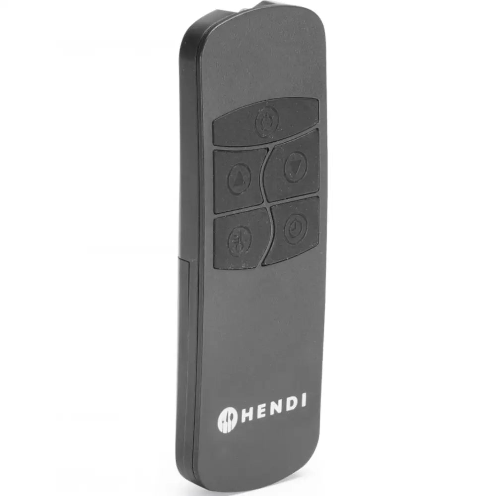 Sort fjernkontroll til Bola terrassevarmer, skrå vinkel med fire knapper og Hendi-logo nederst.