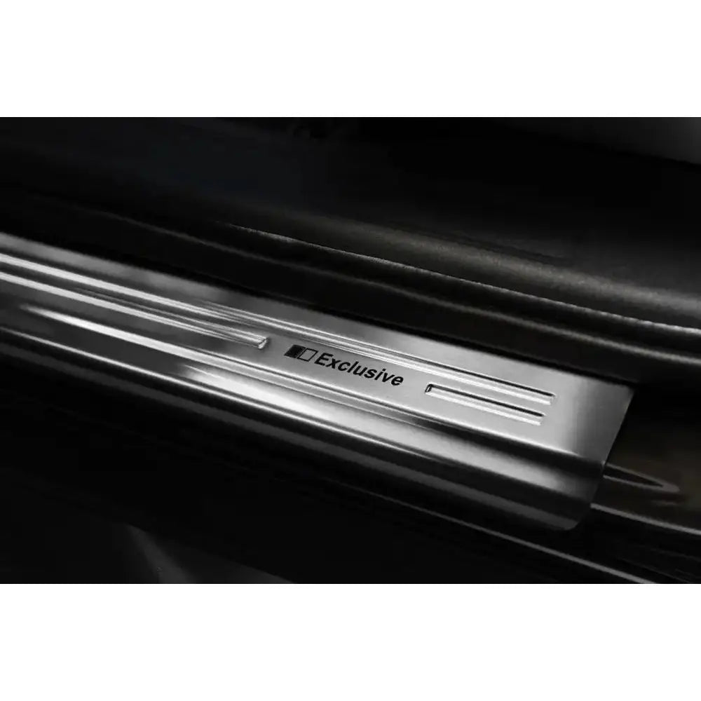 Innstegslister Mitsubishi Outlander Iii